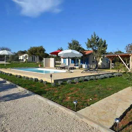 Bella Di Campo רוביני