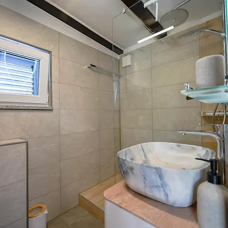 Bella Di Campo בית נופש *