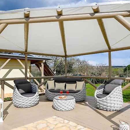 Bella Di Campo ロヴィニ